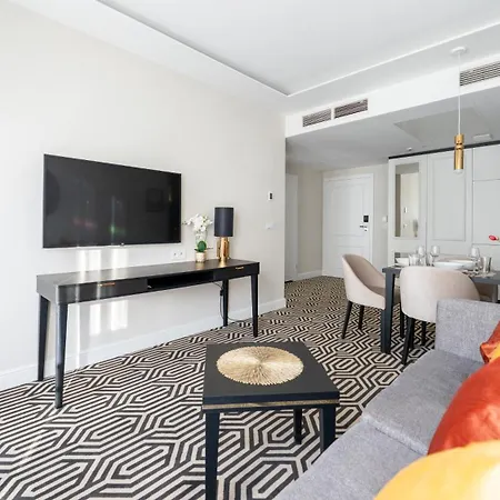 Апартаменты Apartamenty Sun&Snow W Obiekcie Baltic Park Fort *